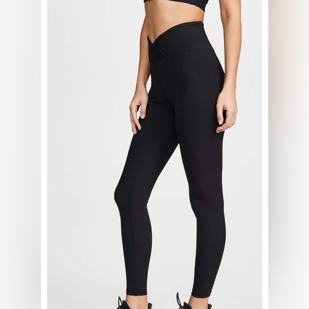 Classic Ribbed Black Women's Leggings